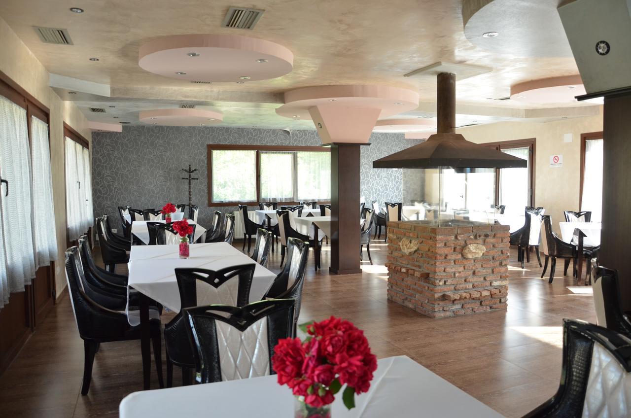 Johnny Hotel Kamenice Exteriér fotografie
